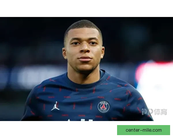 皇马前锋姆巴佩澄清离队传闻称将继续为球队努力